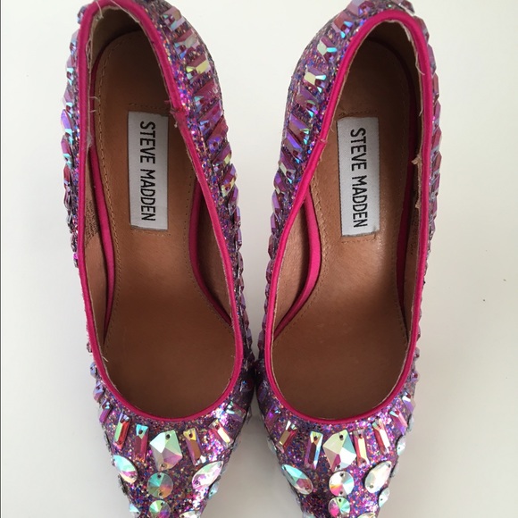 Steve Madden Heels (never been worn)