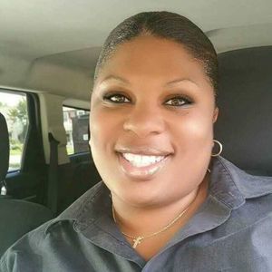 Meet your Posher, Robyn