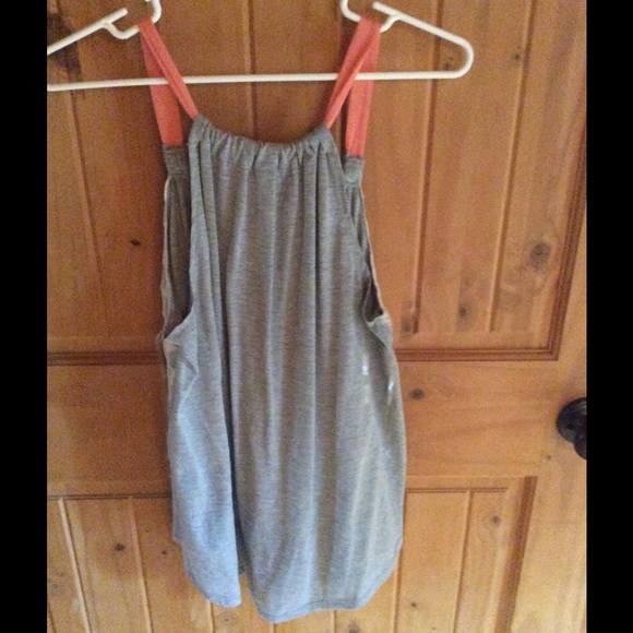 Layered Tank - Picture 2 of 2