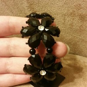 Designer flowered bracelet