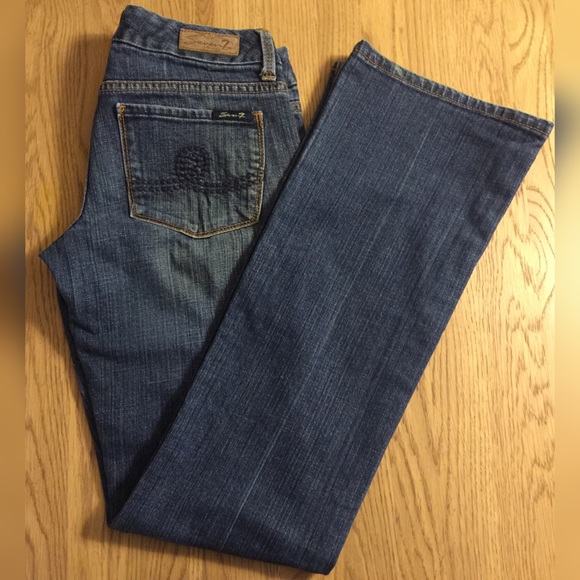 Seven7 Jeans