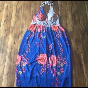 Absolutely beautiful floral halter maxi