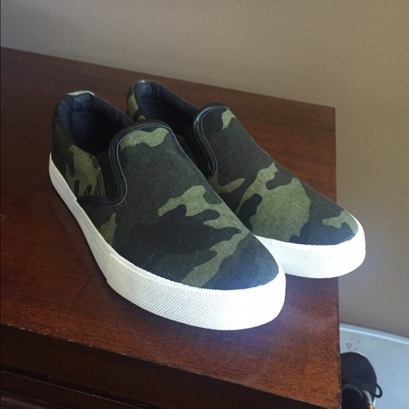 camo print slip on shoes