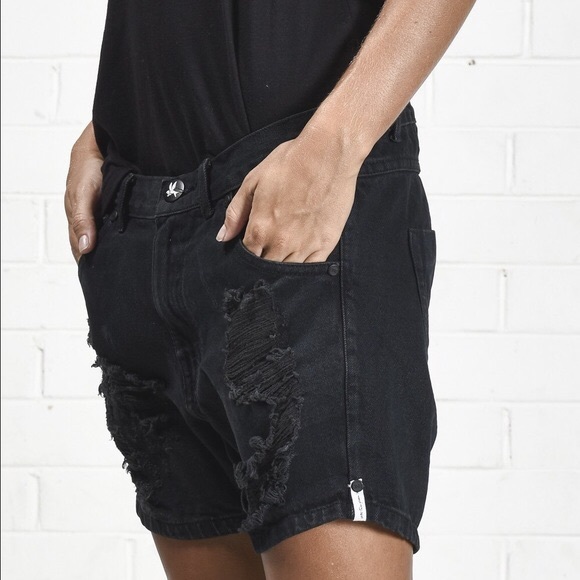 One Teaspoon NWT Black Fox Hustler Denim Shorts