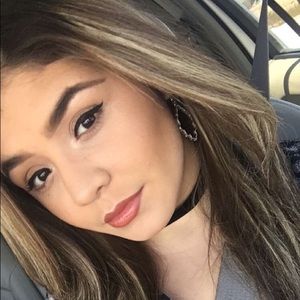 Meet your Posher, Marisol