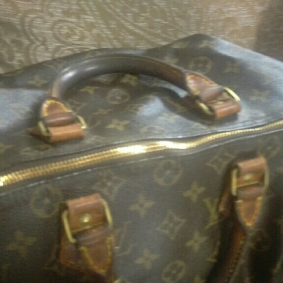 Vintage Louie Vuitton speedy 25