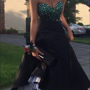 Glamorous Prom Dress 👑✨