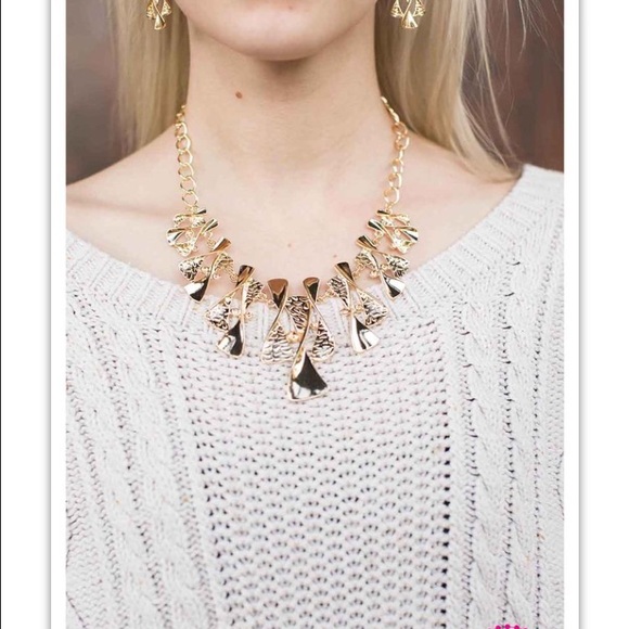 Jewelry everything is only $10