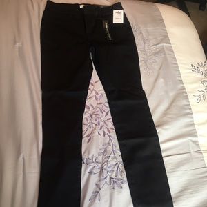 Skinny Legging Jeans