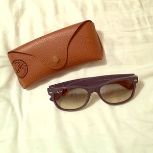Ray-ban New Wayfarer (Style #: RB2132).