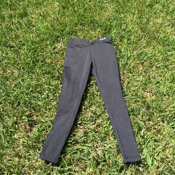 😀CUTE GRAY ATHLETIC PANTS 😀 - Picture 2 of 3