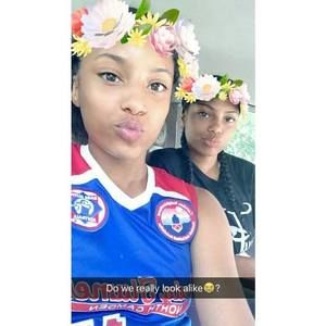 Meet your Posher, Samantha