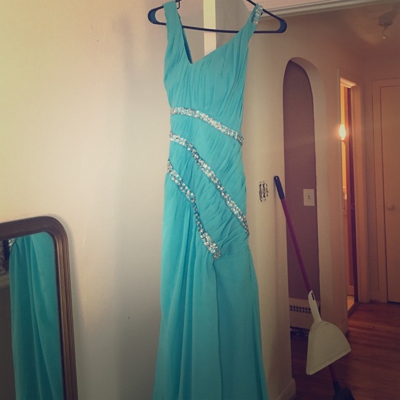 Aqua blue prom dress
