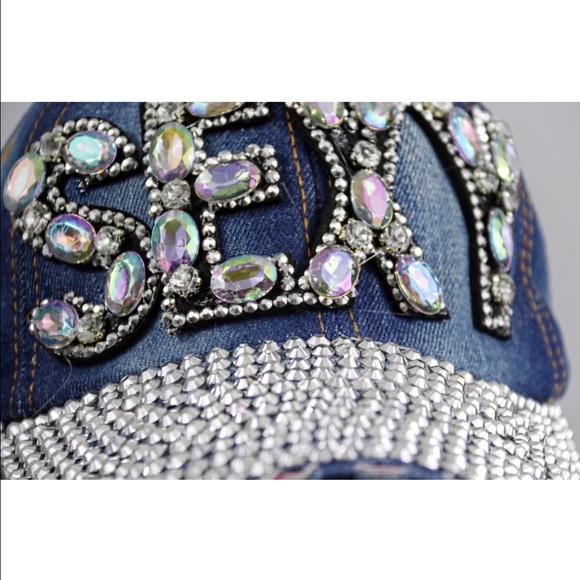 SEXY WOMEN BLING SPARKLE BASEBALL CAP - Picture 1 of 3