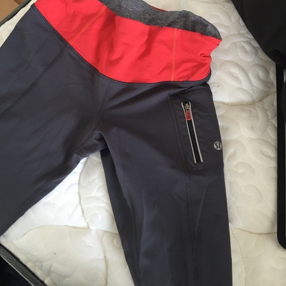 Lululemon leggings!