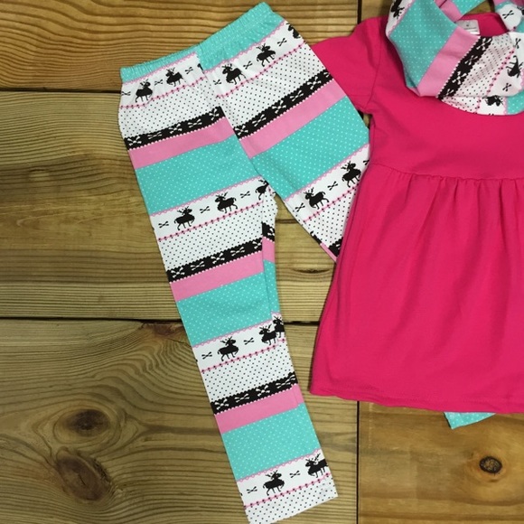 Girls 3-Pc Pink Reindeer Infinity Scarf Outfit - Picture 4 of 4