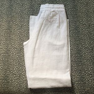 White pant