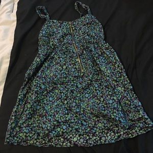 Decree size small top