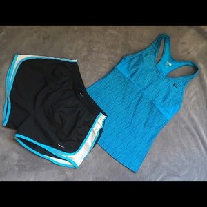 🏃🏻NIKE FITDRY Racerback top