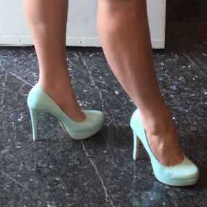 Chinese laundry pumps heels!