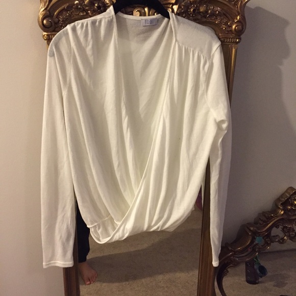 White layering top