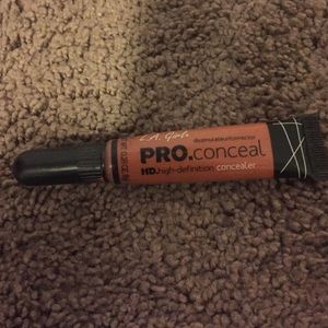 Concealor ( color correcting )