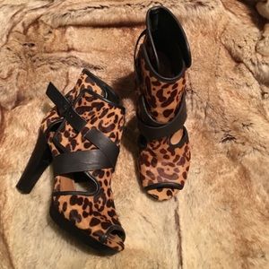 Kelsi Dagger animal print booties