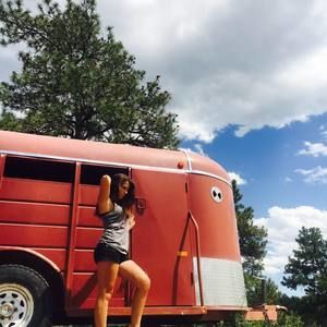 Meet your Posher, Taylor