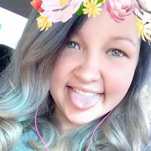 Meet your Posher, Sierra