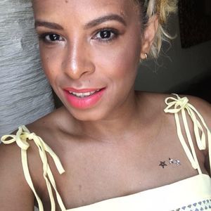 Meet your Posher, Noemi