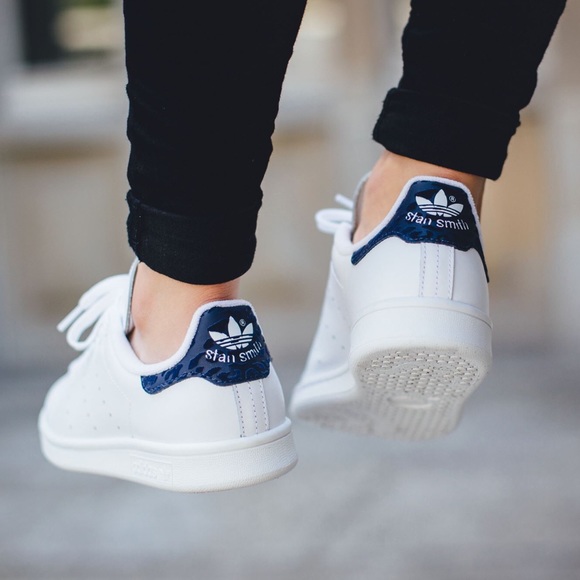 Adidas Shoes - Adidas Stan Smith's in night indido