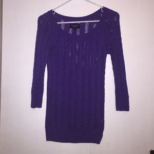 American Eagle Outfitters 3/4 sleeve sweater