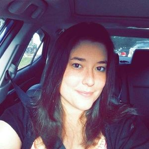 Meet your Posher, Michaela