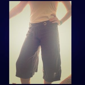 London Jean goucho-capris pants