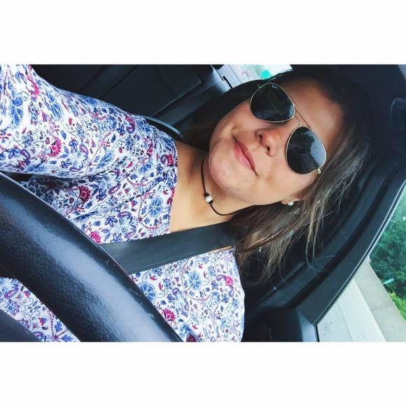 Meet your Posher, Brunnella - Picture 2 of 2