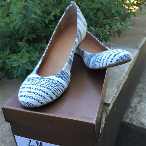 Audrey Brooke Newport flat - NWT