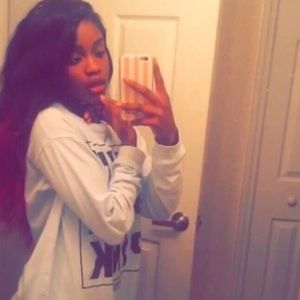 Meet your Posher, Amaya