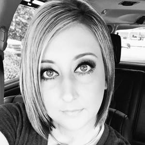 Meet your Posher, Stacy