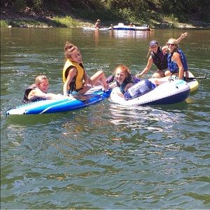 Meet your Posher, Avari