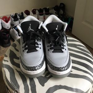 Jordan 3's Price negotiable