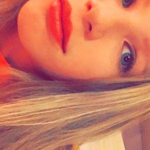 Meet your Posher, Makenna