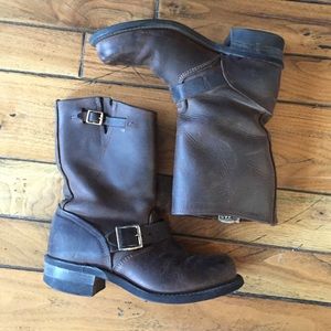 ✨LABOR WEEK SALE✨Frye boots