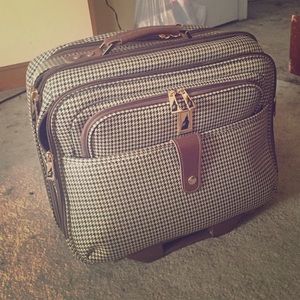 London Fog Chelsea Lites 17" Computer Bag