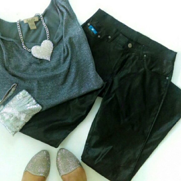 BubbleGum Denim - 5 for $25 ⬇HP Black Coated Jeans BubbleGum Denim - 5 for $25 ⬇HP Black Coated Jeans