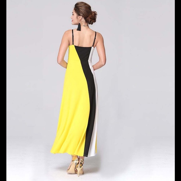 💕🎉HP🎉💕Yellow Summer Sexy Midi Dress - Picture 2 of 4