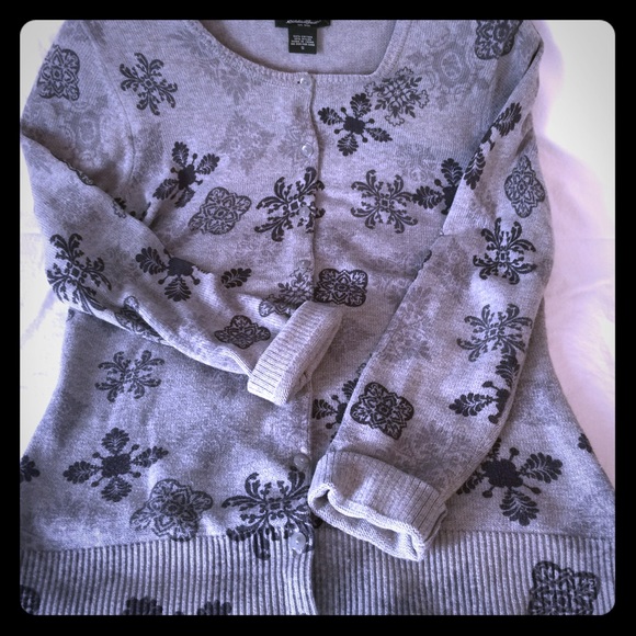Eddie Bauer button cardigan sz S