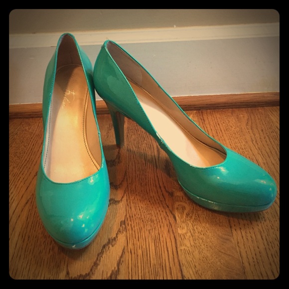Turquoise heels