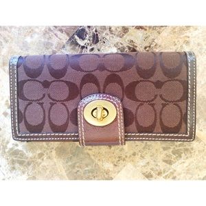 Coach wallet! 💗