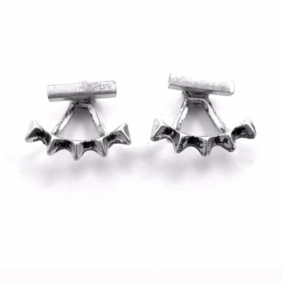 LAST PAIR (silver)✨Sunahara Pyramid Ear Jackets ✨ - Picture 2 of 3