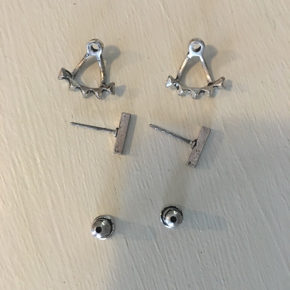 LAST PAIR (silver)✨Sunahara Pyramid Ear Jackets ✨ - Picture 3 of 3